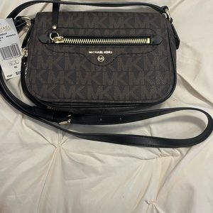 Michael kors new with tags purse